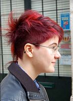 fryzury krótkie - uczesanie damskie z włosów krótkich zdjęcie numer 110
